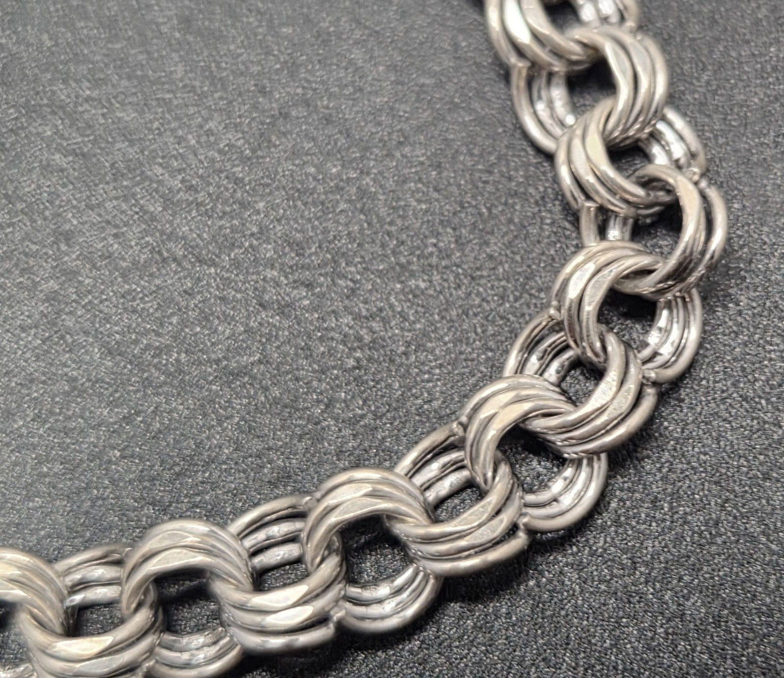 JMS 925 Sterling Silver Round Triple Circle Links 7″ Bracelet 14.4g
