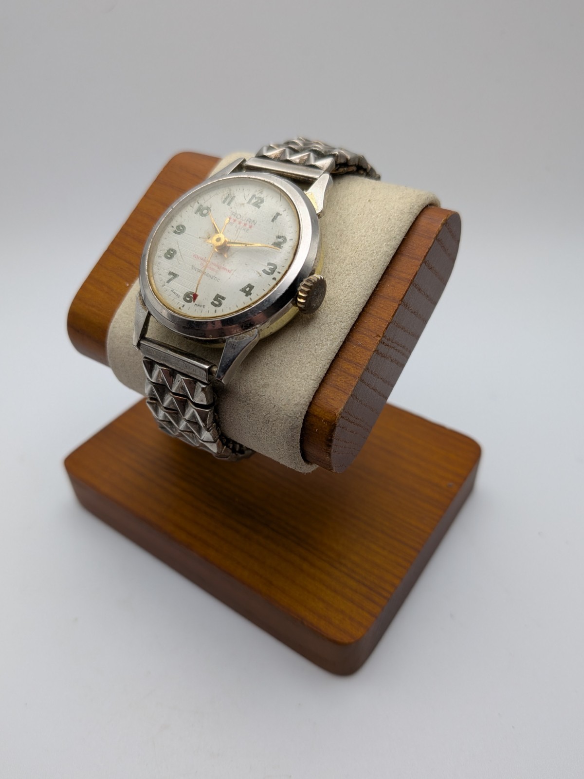 Vintage Rouen De Luxe 5 Star Men’s Watch. Swiss Made 1950s’ Manual Mvmt Working.