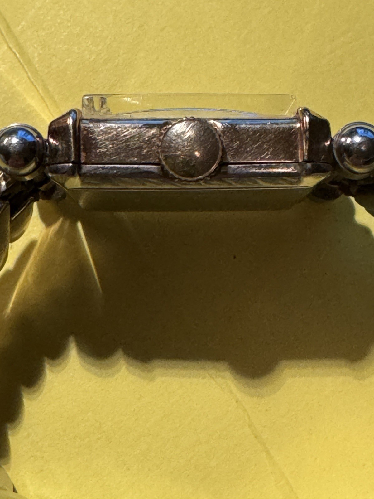 1940’s Men’s BENRUS 17 Jewel Watch, Diamond & Ruby Dial Pristine Condition