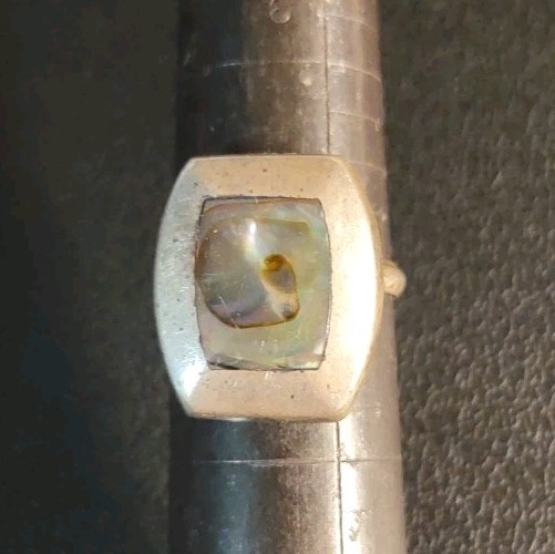 3.2 Grams Size 7.0 Sterling Silver Southwest Abalone Ring Old Pawn