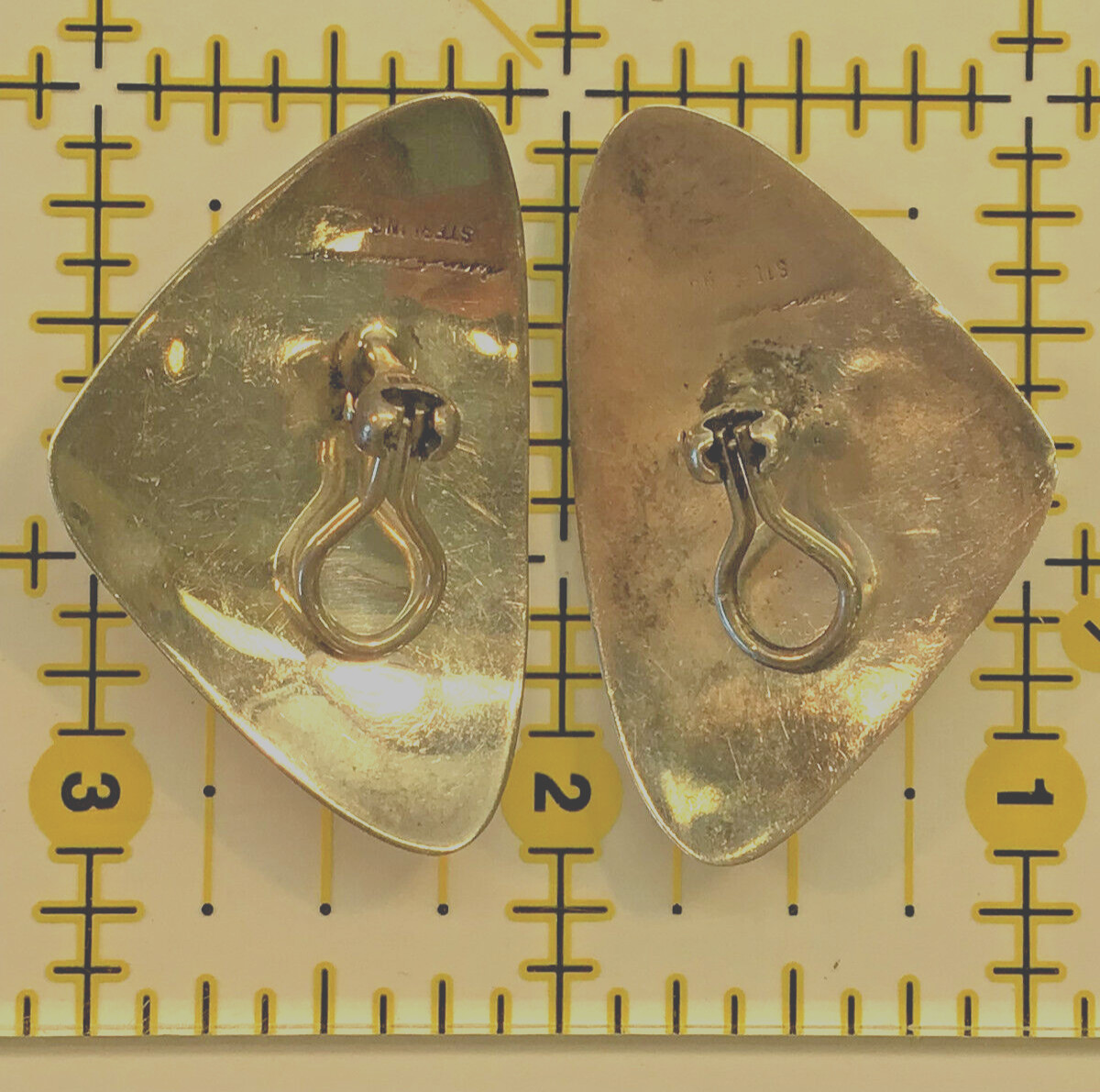 Susan Cummings Designer 925 Sterling Silver Vintage Clip Earrings w Cab Hematite