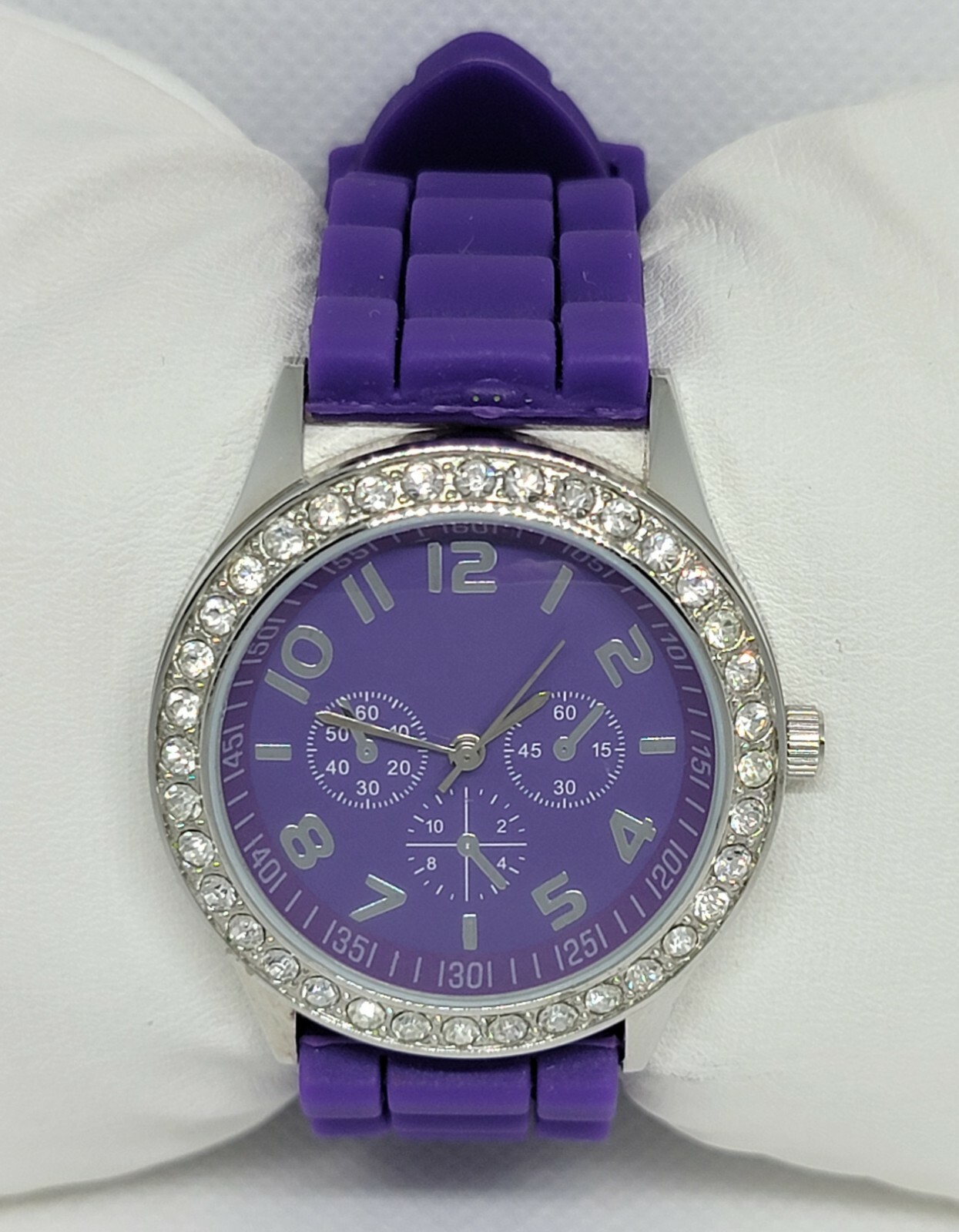 Ladies Darice Silver Tone Purple Poly Band Sparkly Analog Watch E9