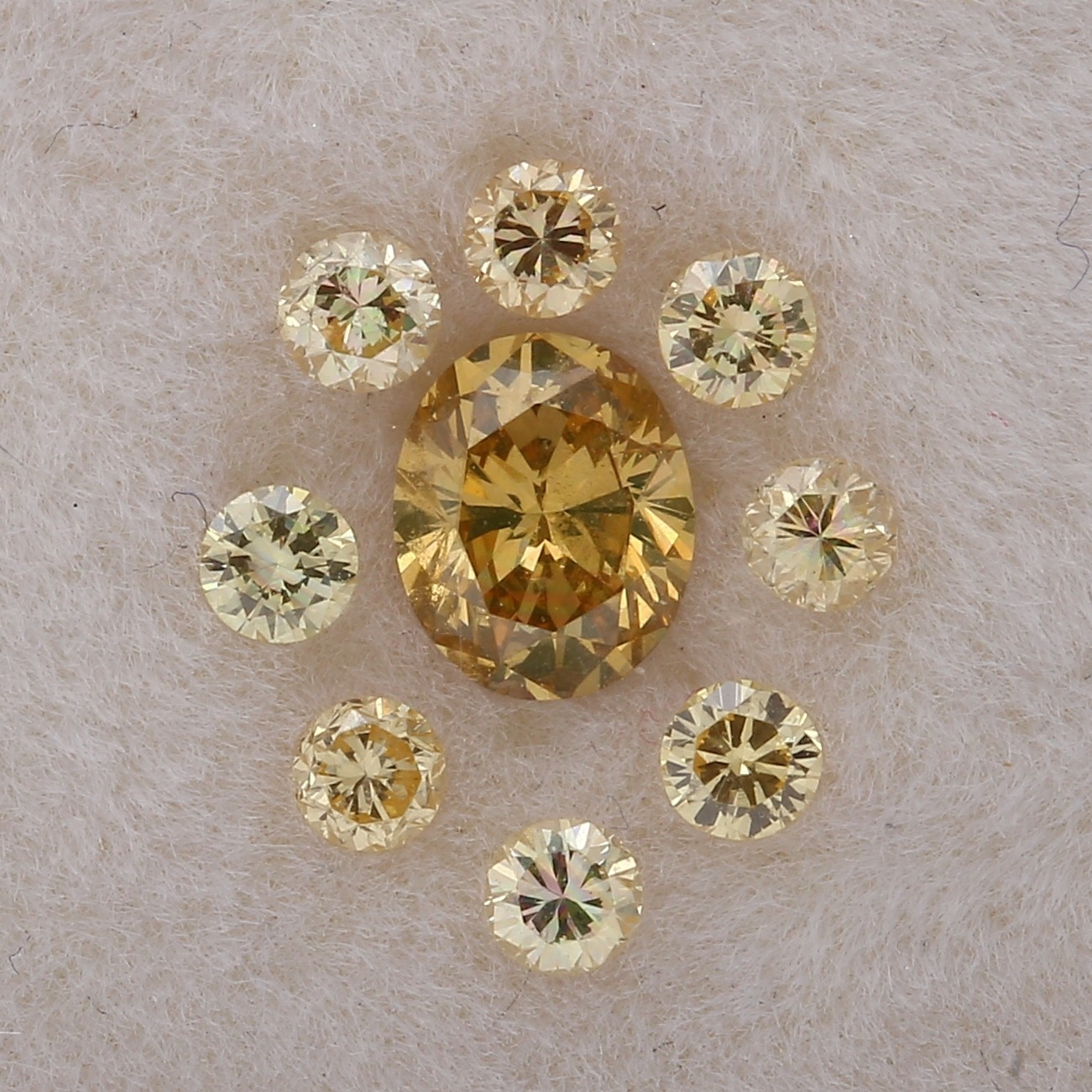 Natural Untreated Earth Mined Loose Diamonds Oval with Round Halo Layout Unique