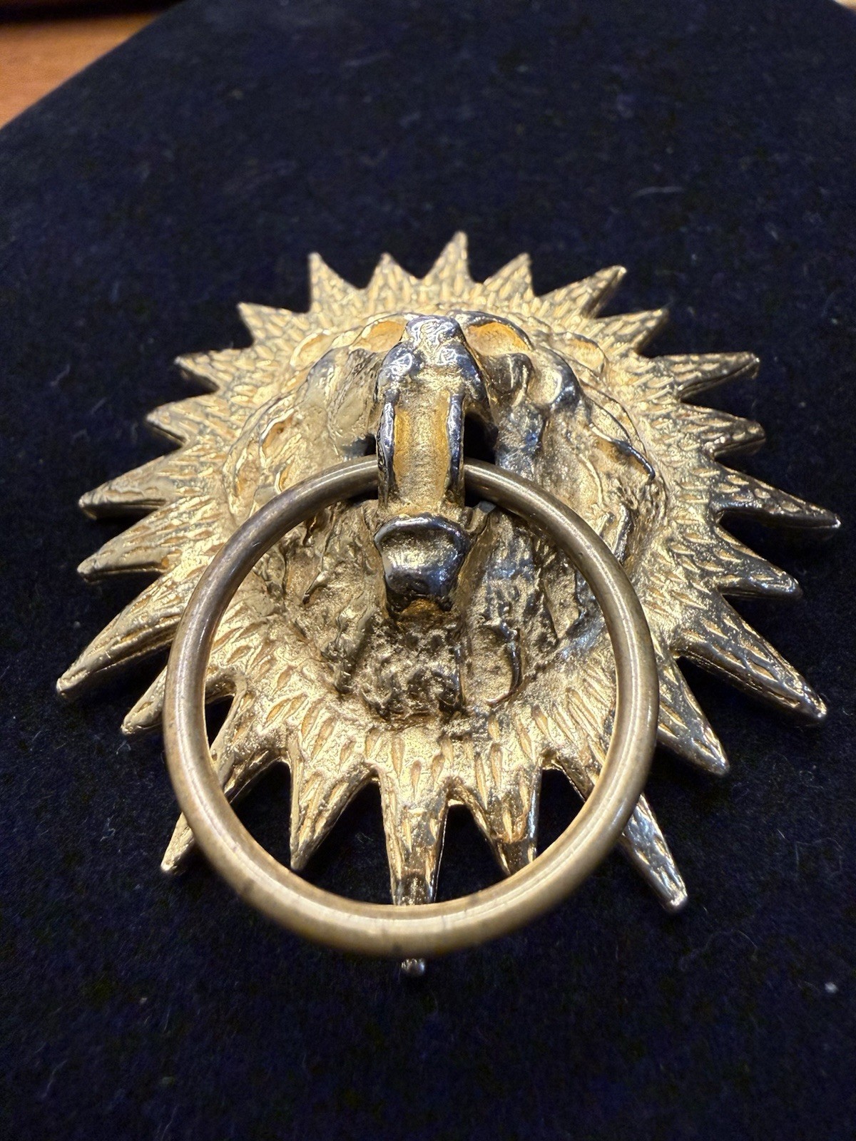 Vtg Vanse Authentics Gold Tone Lion Head Door Knocker Sunburst Brooch Pin Signed