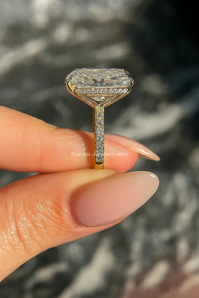 4.7 Ct Radiant Cut IGI Certified 14k Yellow Gold Diamond Ring Lab Grown VVS E F