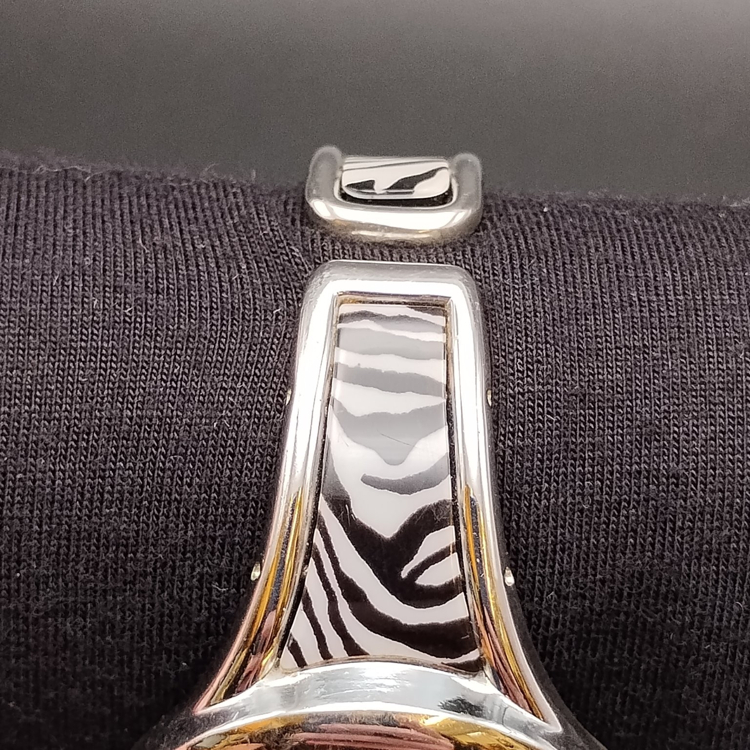 NARMI SKU4009 Wristwatch Silver-Tone Zebra Print Bangle Japan Movt