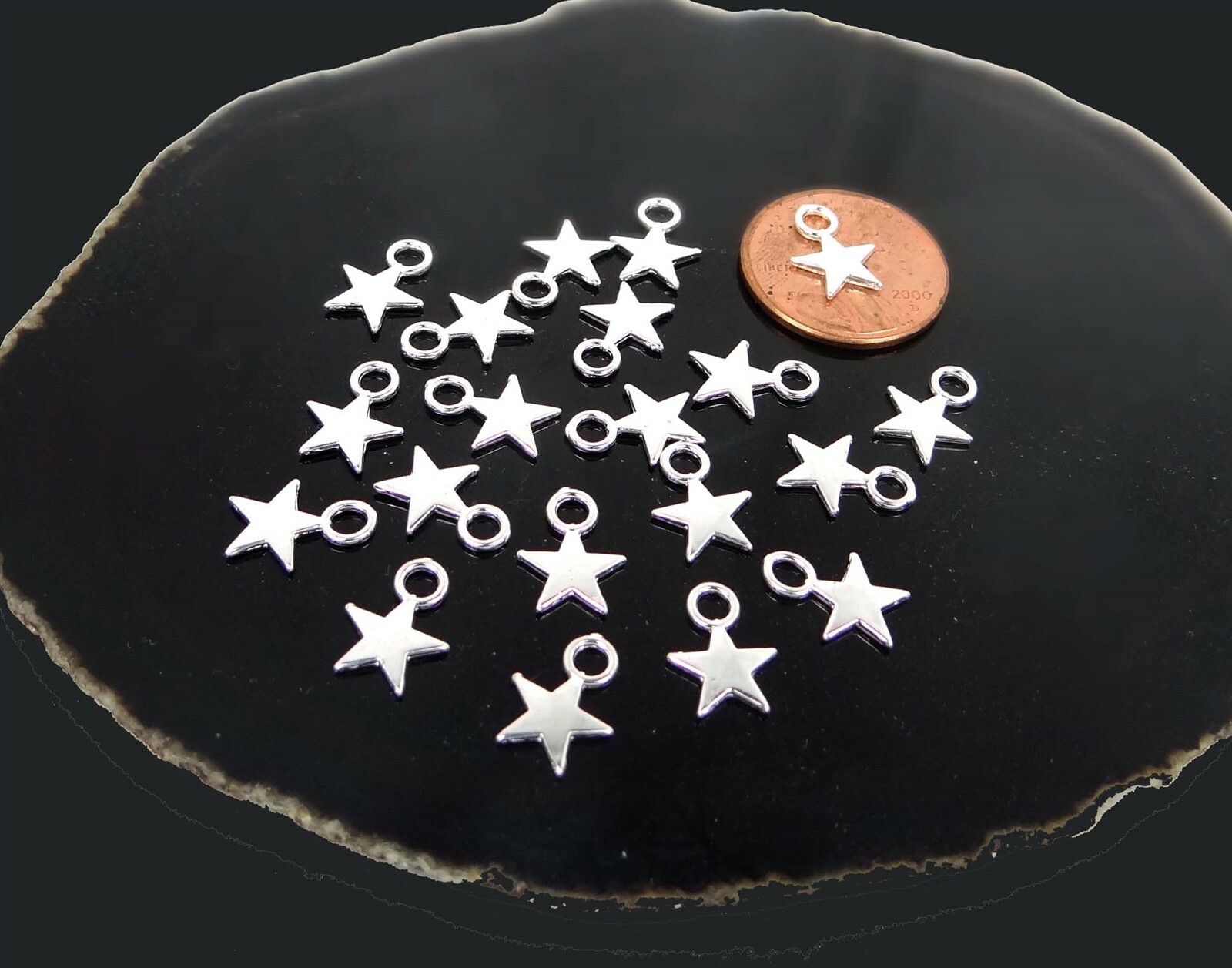 20 Star Charms Silver Plated Pewter Alloy 8x11mm