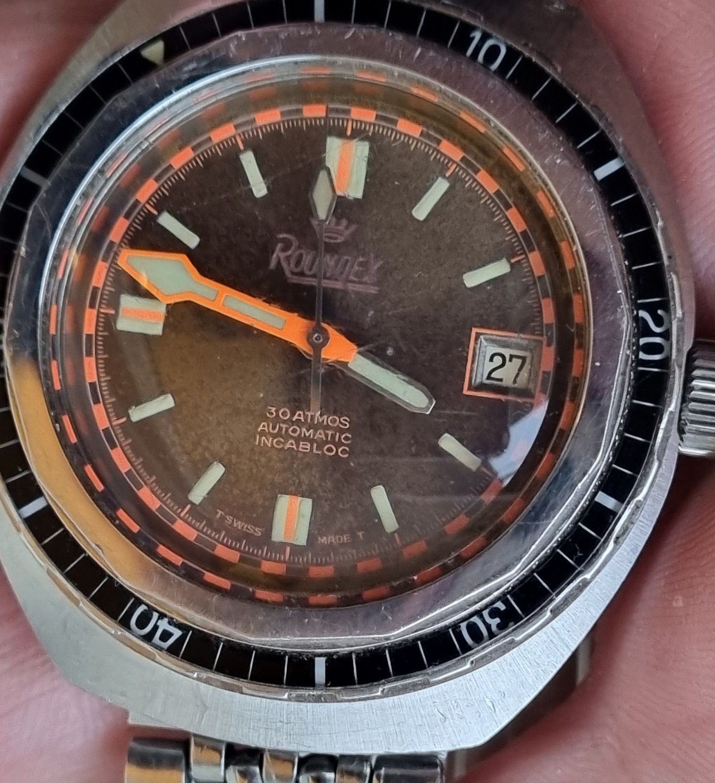 Rare Roundex Sub 30 Atm Automatic-date Bakelite Vintage Watch Swiss Big Casse