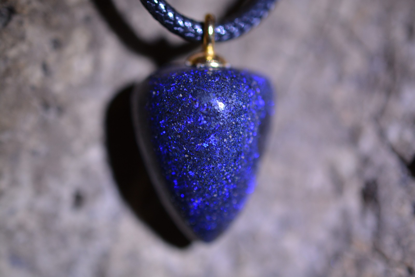 13ct 19x15x9 Highdome Mooka Boulder Hard Matrix Opal Necklace AUS