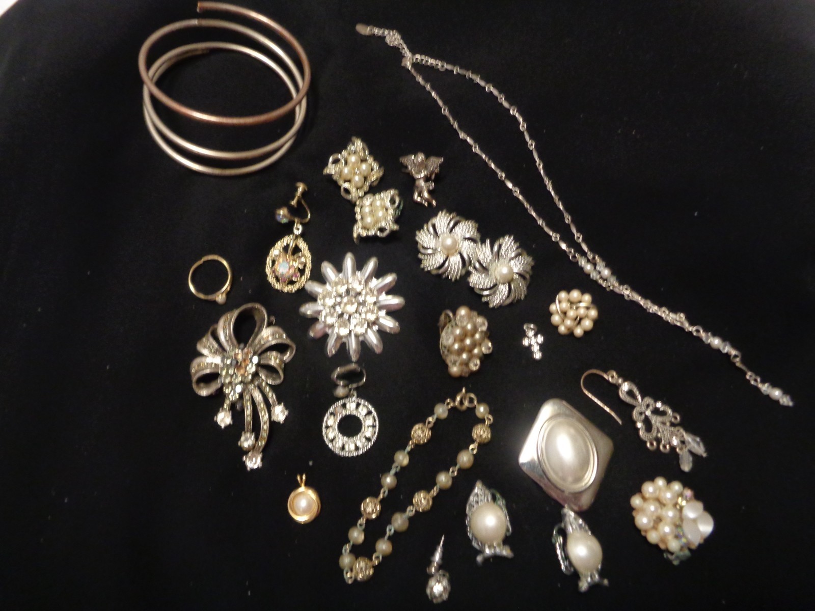 VINTAGE RETRO BLISS JEWELRY & JEWELRY PARTS N PIECES LOT