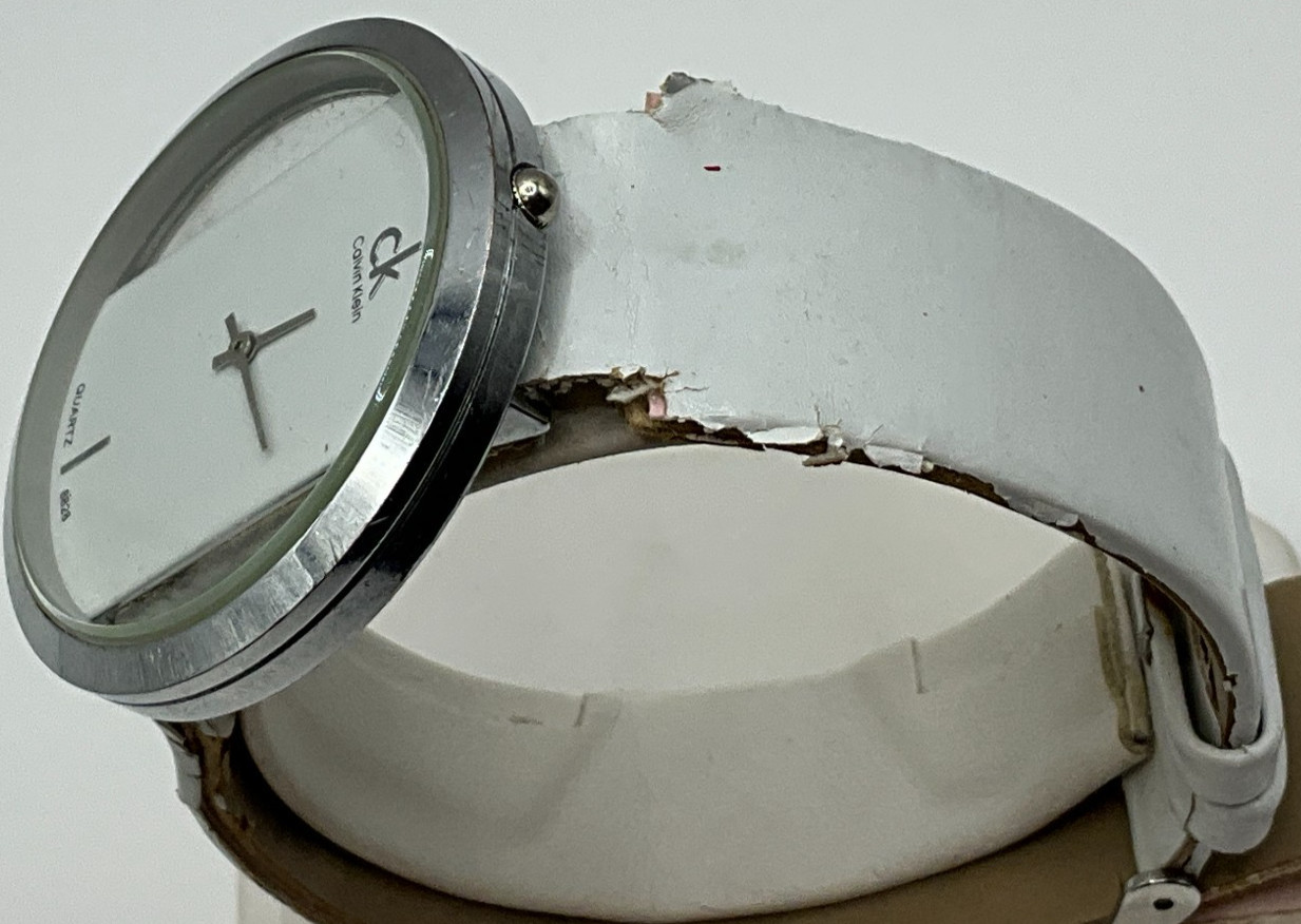 Very rare Calvin Klein unisex watch, needs help, worth the effort, see additiona