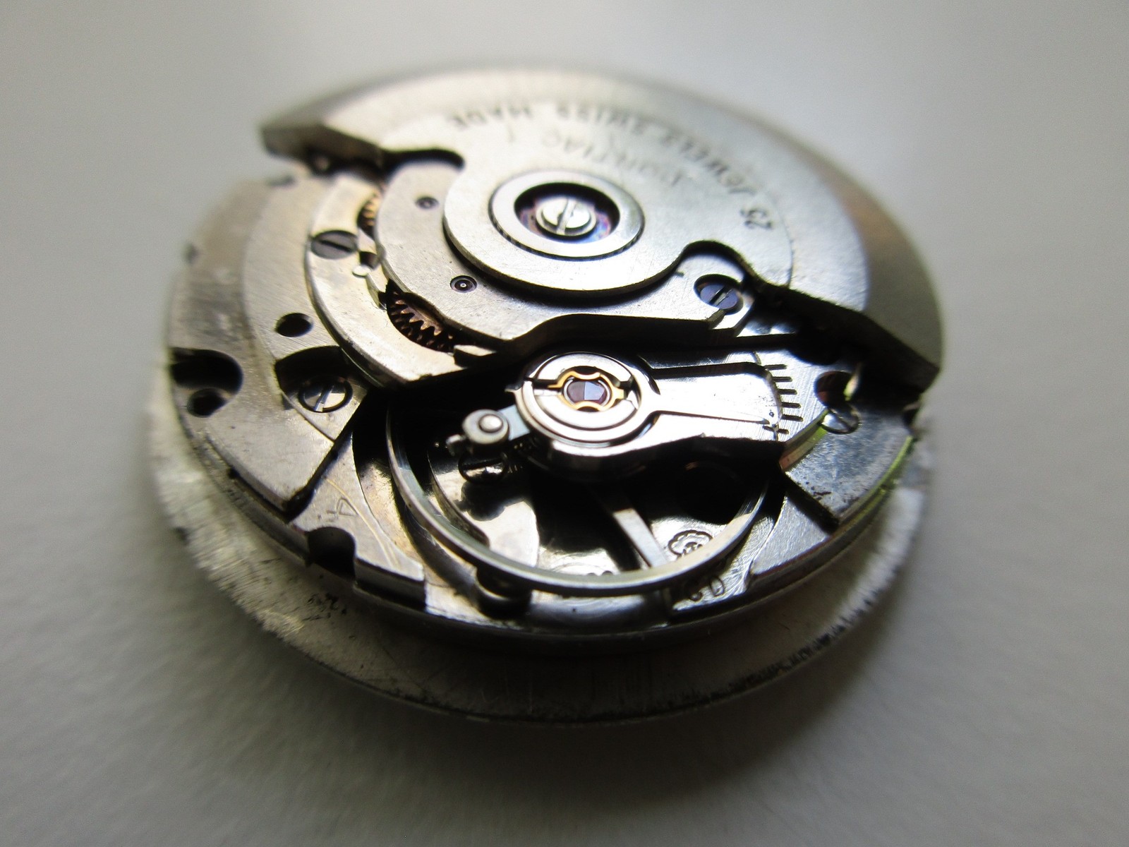 ETA cal. 2789-1 Swiss automatic watch movement – balance moves – for parts