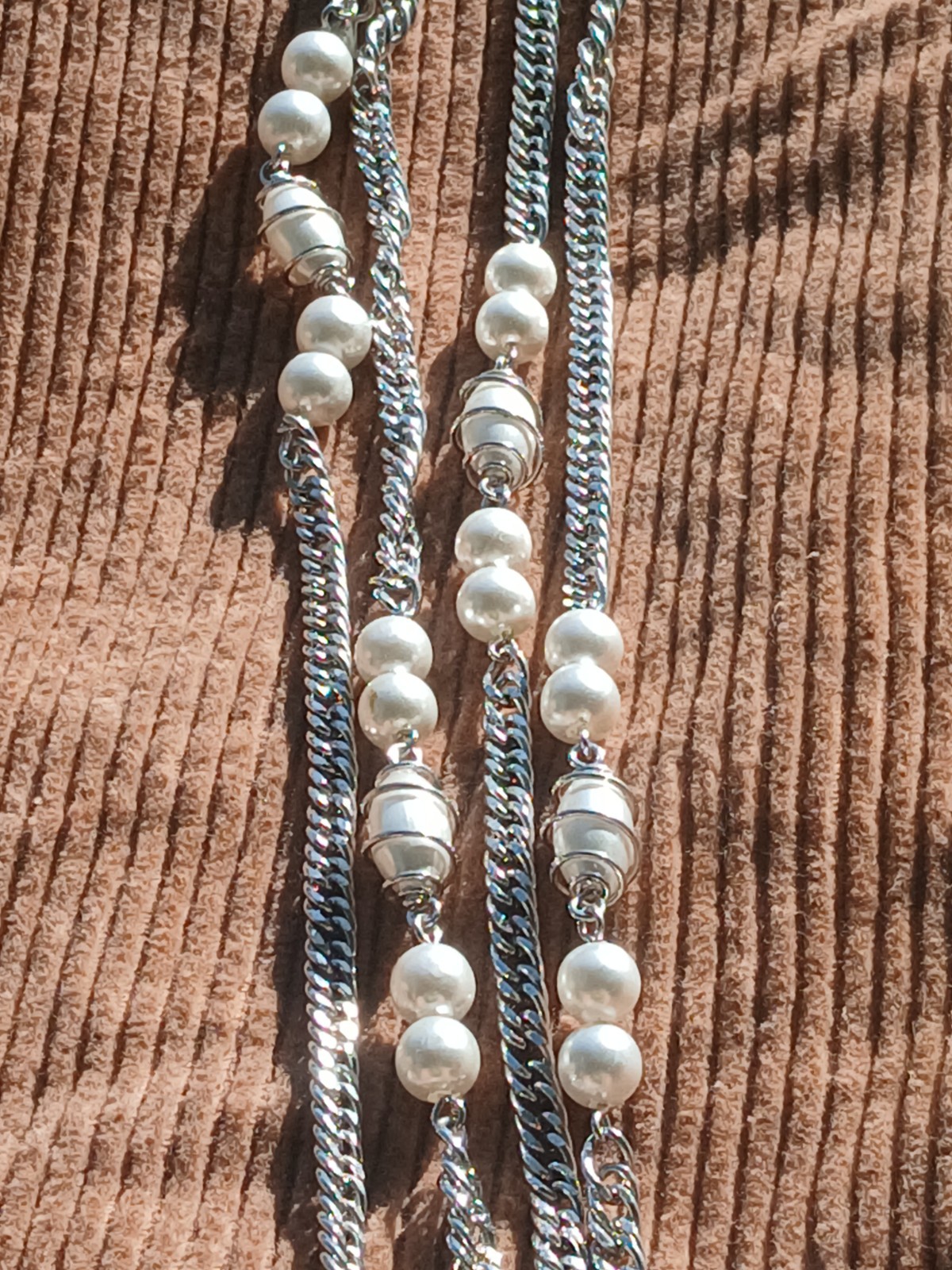 Vintage High Quality Chain Faux Pearl Necklace 24″ Nice