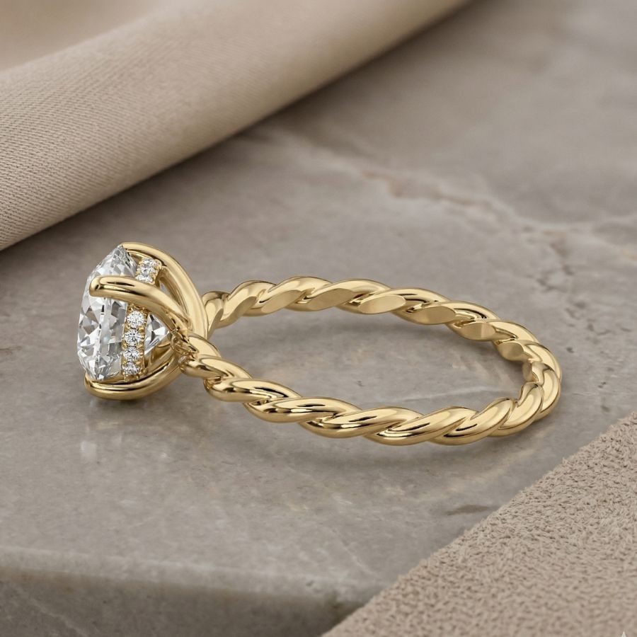 2.00 Ct Round-Cut VS1 Lab Grown Diamond Wedding Engagement Ring 14k Yellow Gold