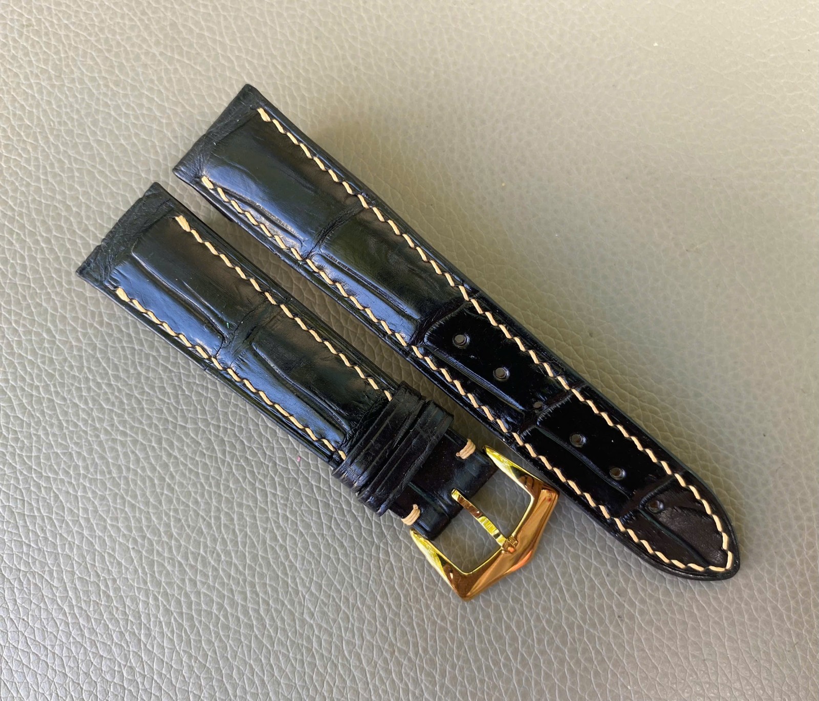 Custom Open Ended Black Genuine leather Strap size 12 13 14 15 16 17 18 19…26