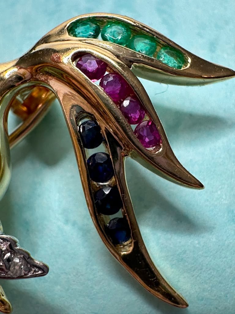 14Kt Yellow Gold Koi Fish Broch/Pendant with Diamonds/Sapphire/Ruby