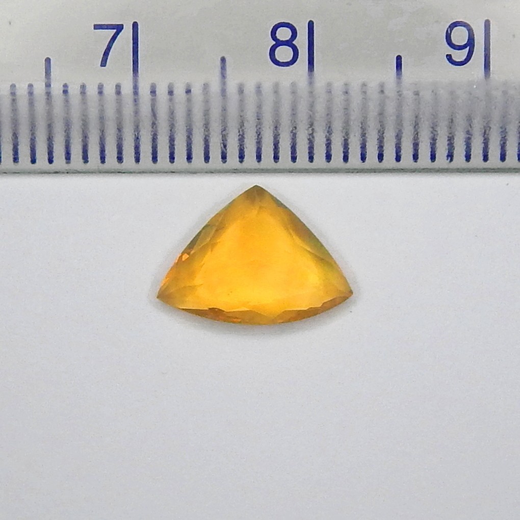 TOP 1.8ct IF Orange Fire Opal Bold Flash Natural Mined Unheated Faceted Trillion