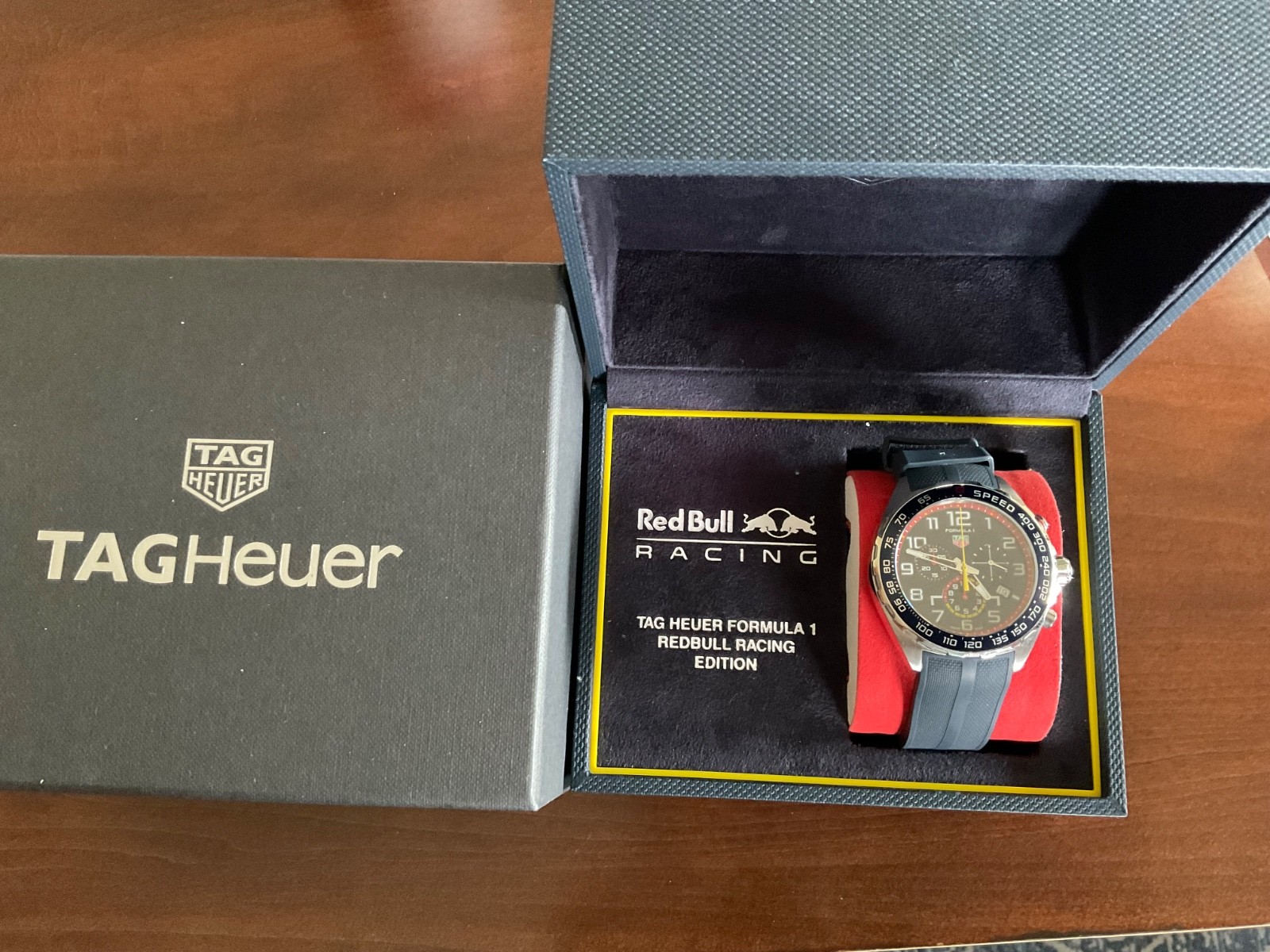 TAG HEUER FORMULA 1- 43MM RED BULL RACING MEN’S WATCH CAZ101AL.FT8052