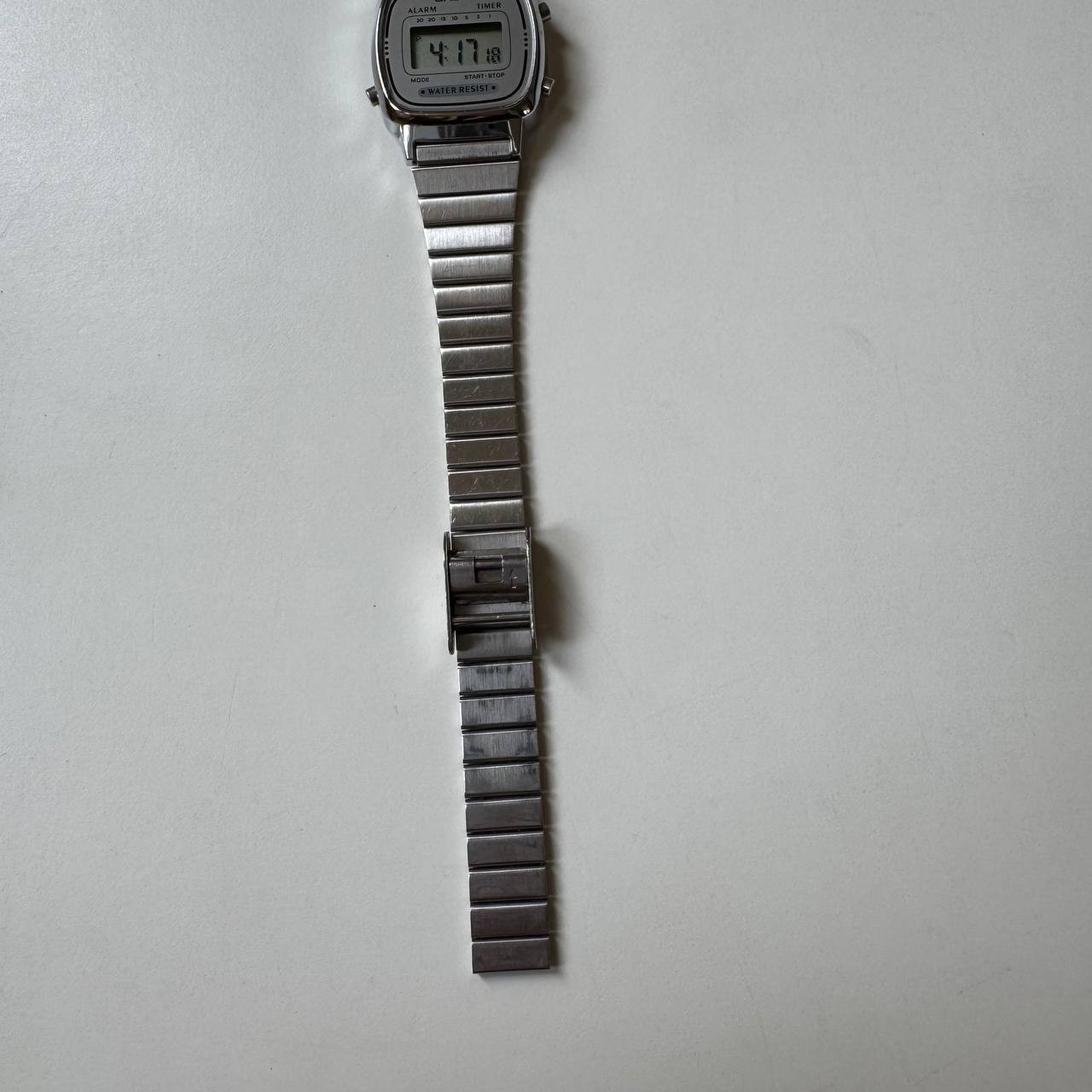 Retro nostalgia Casio LA670WE / 3191 mini digi adjustable strap silver grey 409