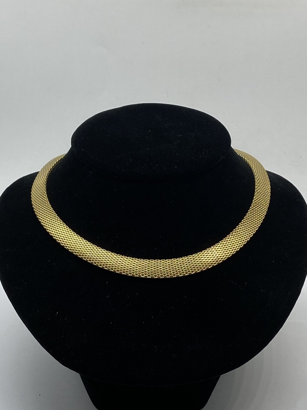 Rolled Gold Mesh Link 17 1/2″ Necklace 40.0g