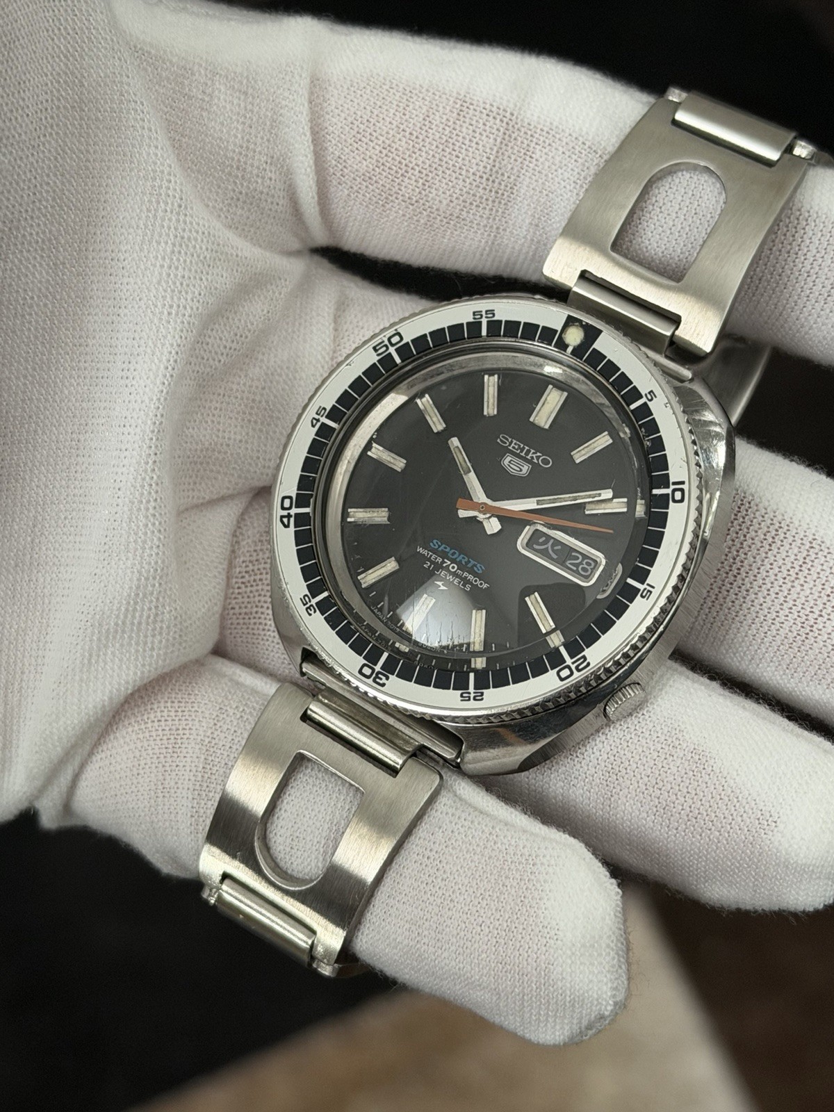 Rare Vintage Seiko 5 Sports 7019-8030 Men’s Automatic Dress Sports Watch JDM 70s