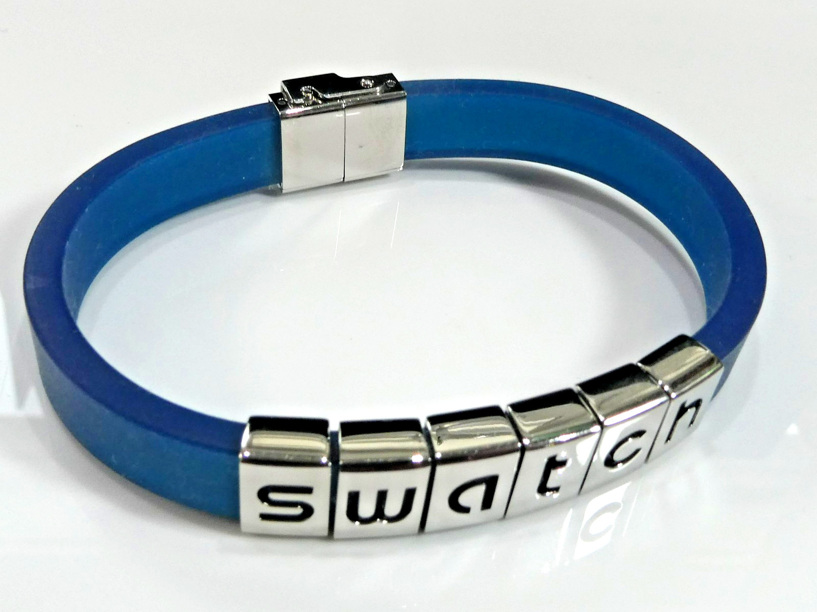 A Beautiful quality and very rare SWATCH Bracelet, New Unworn