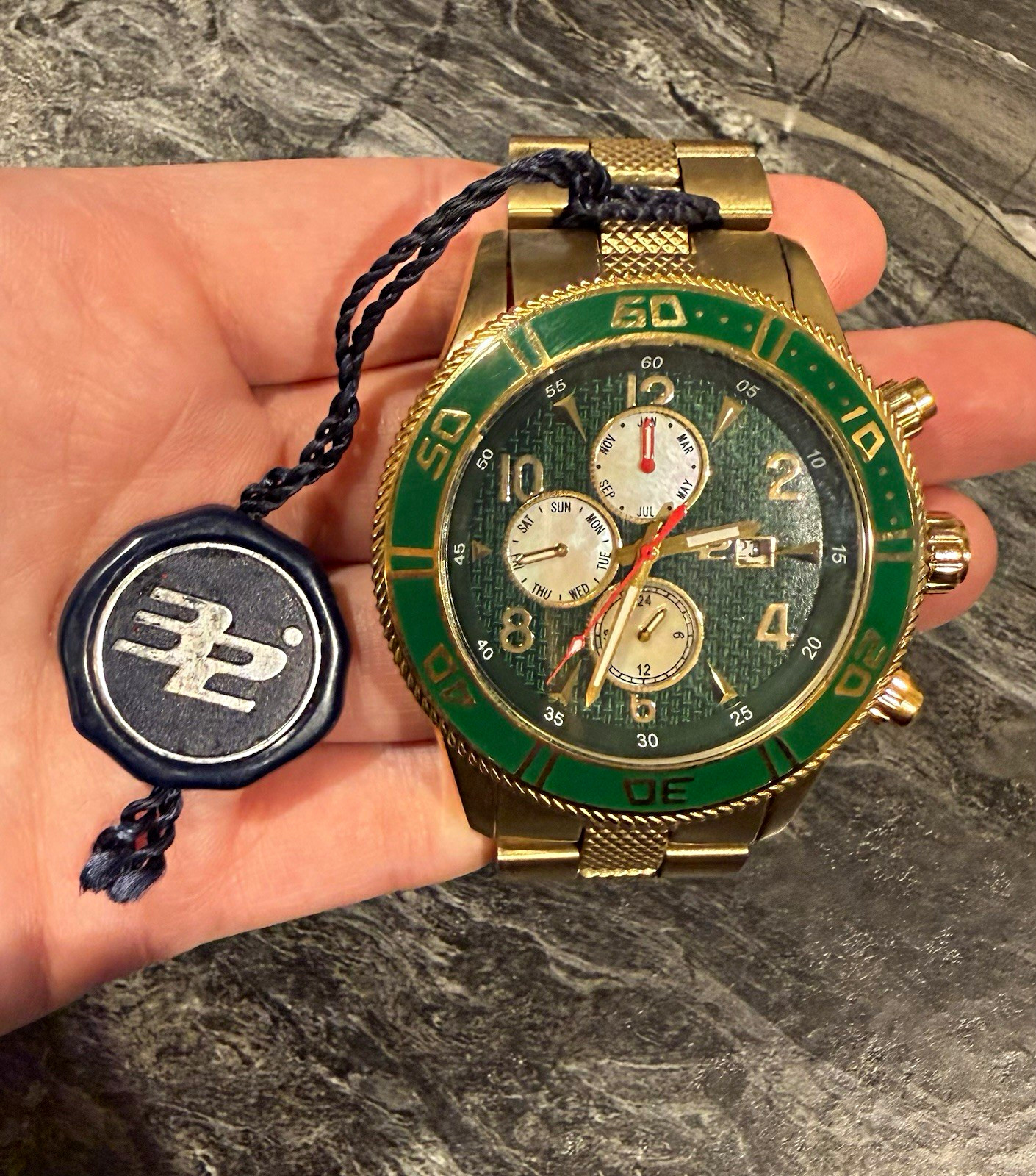 32 Degrees Men’s Quartz 45mm Gold Tone Watch Green Dial Rotating Bezel Date