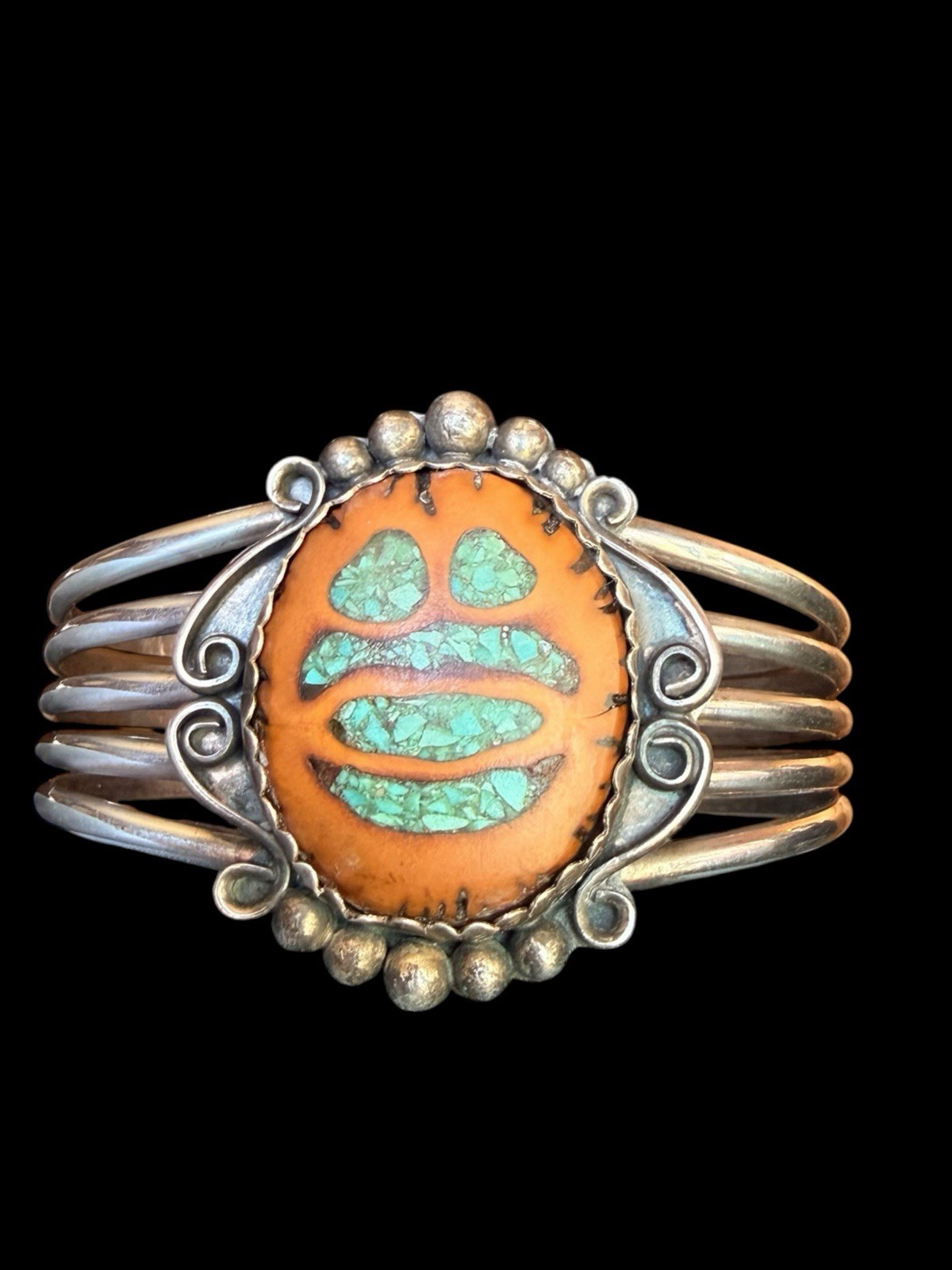 RARE NATIVE AMERICAN STERLING SLIVER WALNUT WOOD INLAY CHIP TURQUOISE CUFF 7.5”