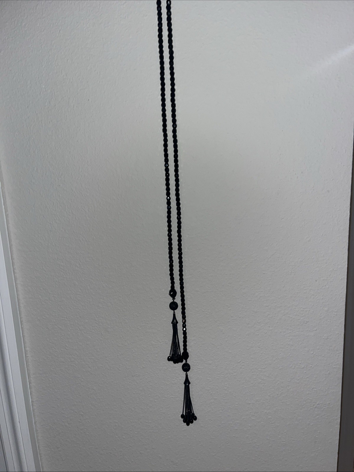 Vintage Flapper Black Glass Bead Sautoir Lariat Necklace 43“ Long