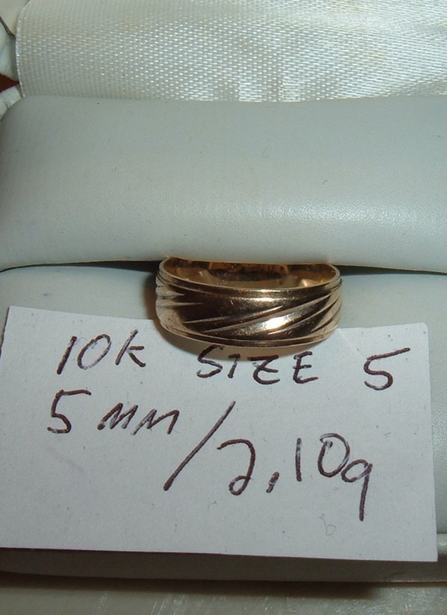 SOLID STAMPED 10KT YELLOW GOLD 5MM WIDE BAND SIZE 5 RING ESTATE JEWELRY 2.1g
