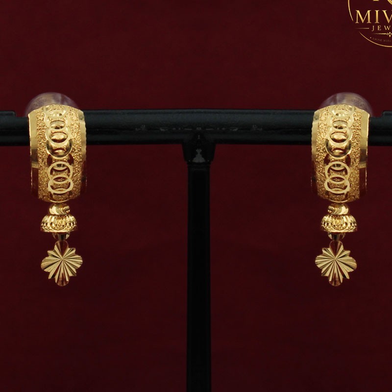 22K Gold Stud Earrings 2.8g BIS 916 Modern Bright Gold Jewelry