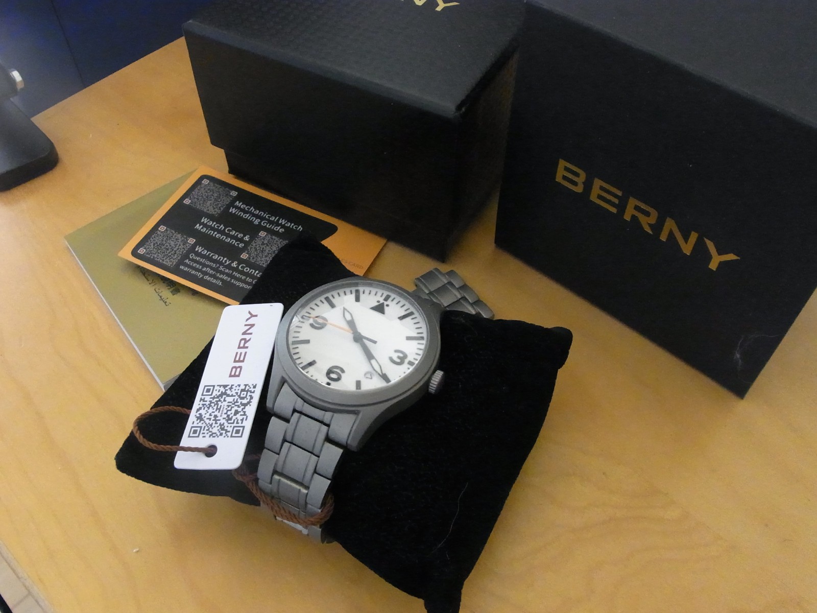 BERNY Full Titanium Automatic Watch for Men Sapphire AR Coated 10Bar
