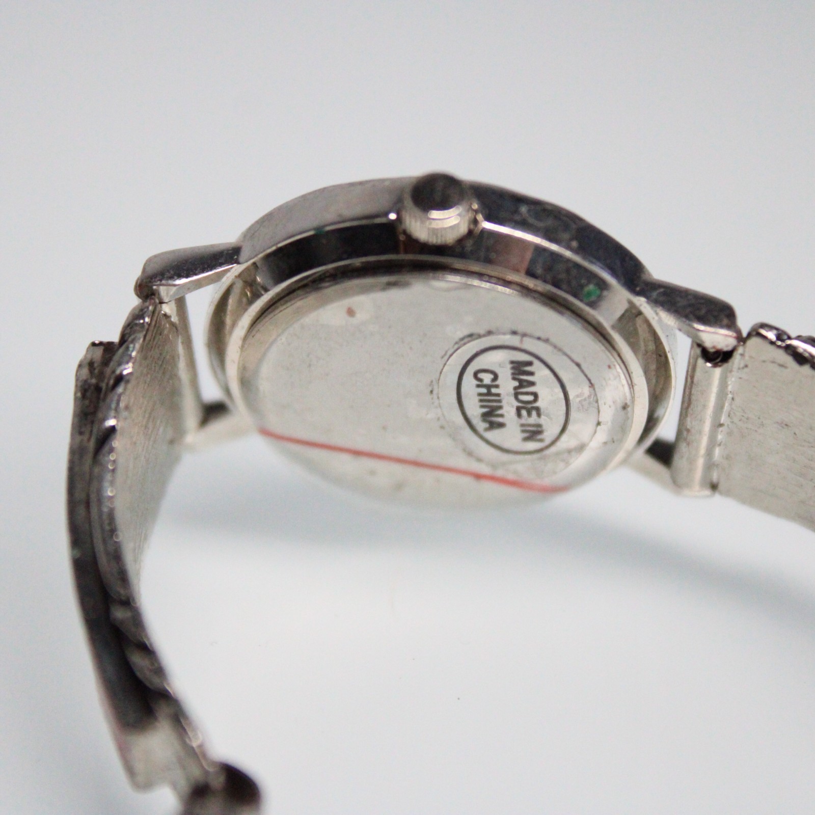 Varsales Women’s Quartz Watch Red Inlay Silver Tone Bracelet Japan Movement
