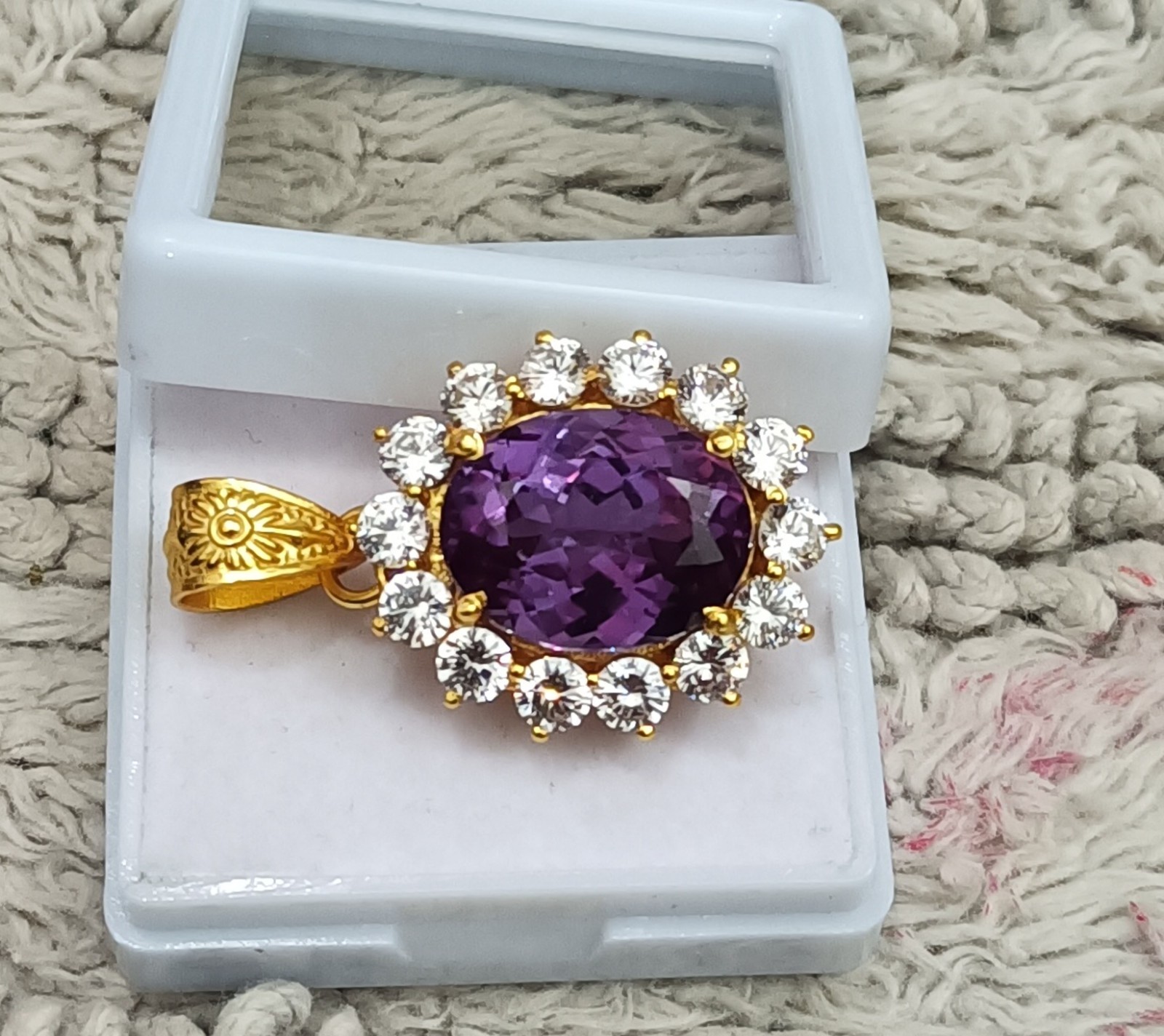 39 Ct Natural Alexandrite Pendant –Certified Bio- Gem in Silver 925 With Chain