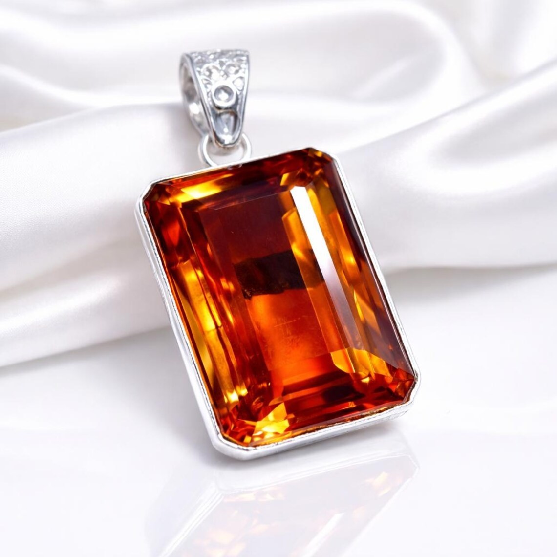75+Ct Color Changing Zultanite Glass German Silver Loose Gemstone