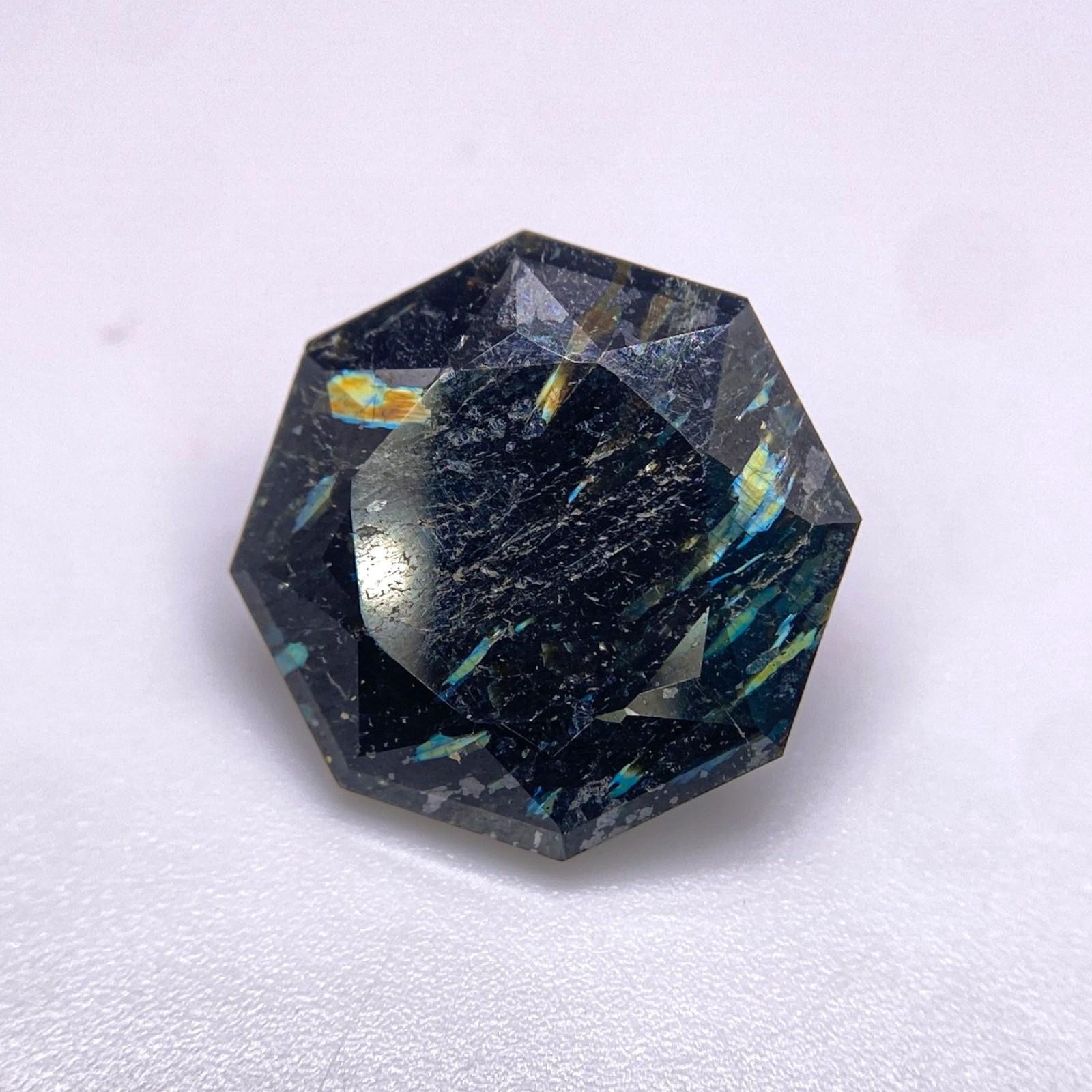 17.77 ct NUUMITE – GREENLAND – Natural Rare Untreated Faceted – FREAKINGCAT