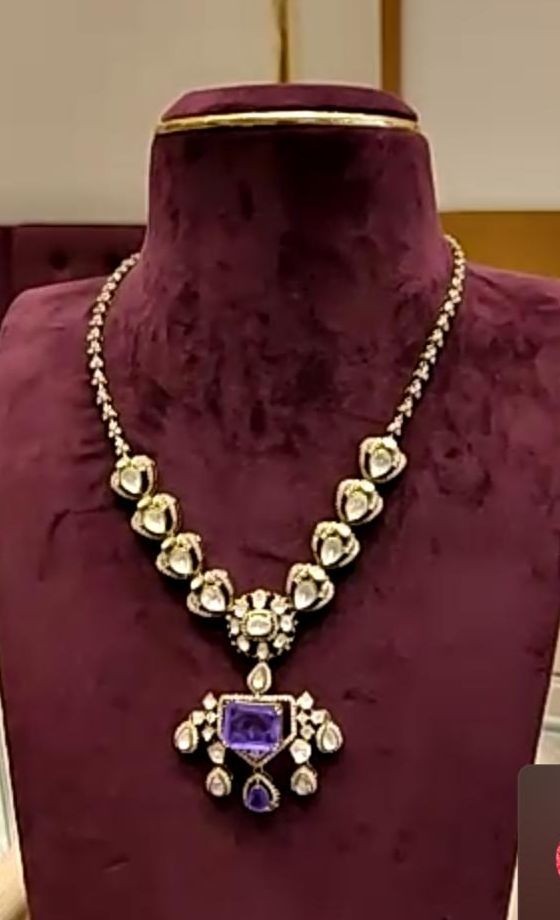 Gold plated Victorian styled 925 silver hall marked necklace set.