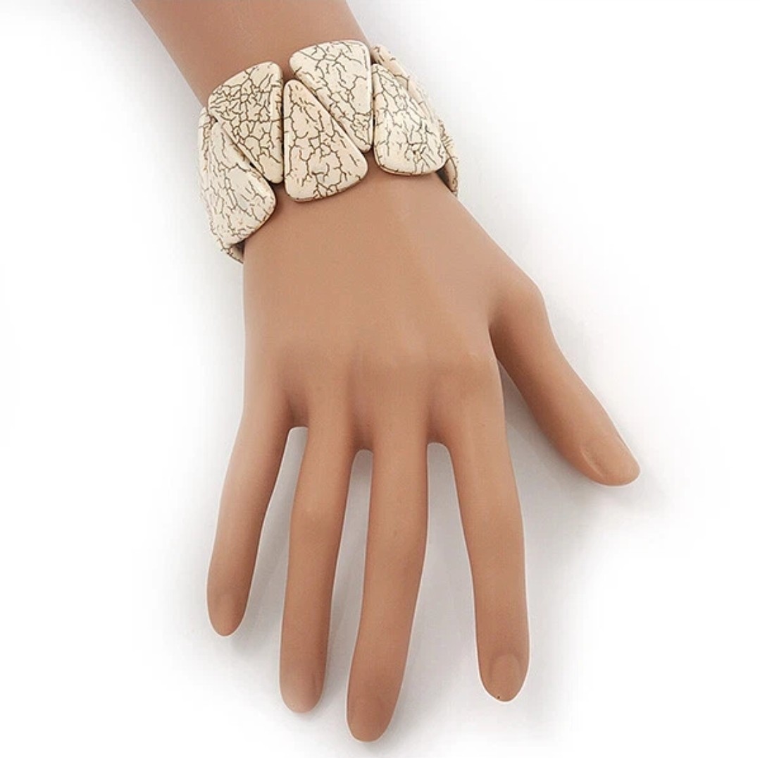 Wide Antique White Cream Howlite Gem Stone Flex Stretch Bracelet – 18cm Length