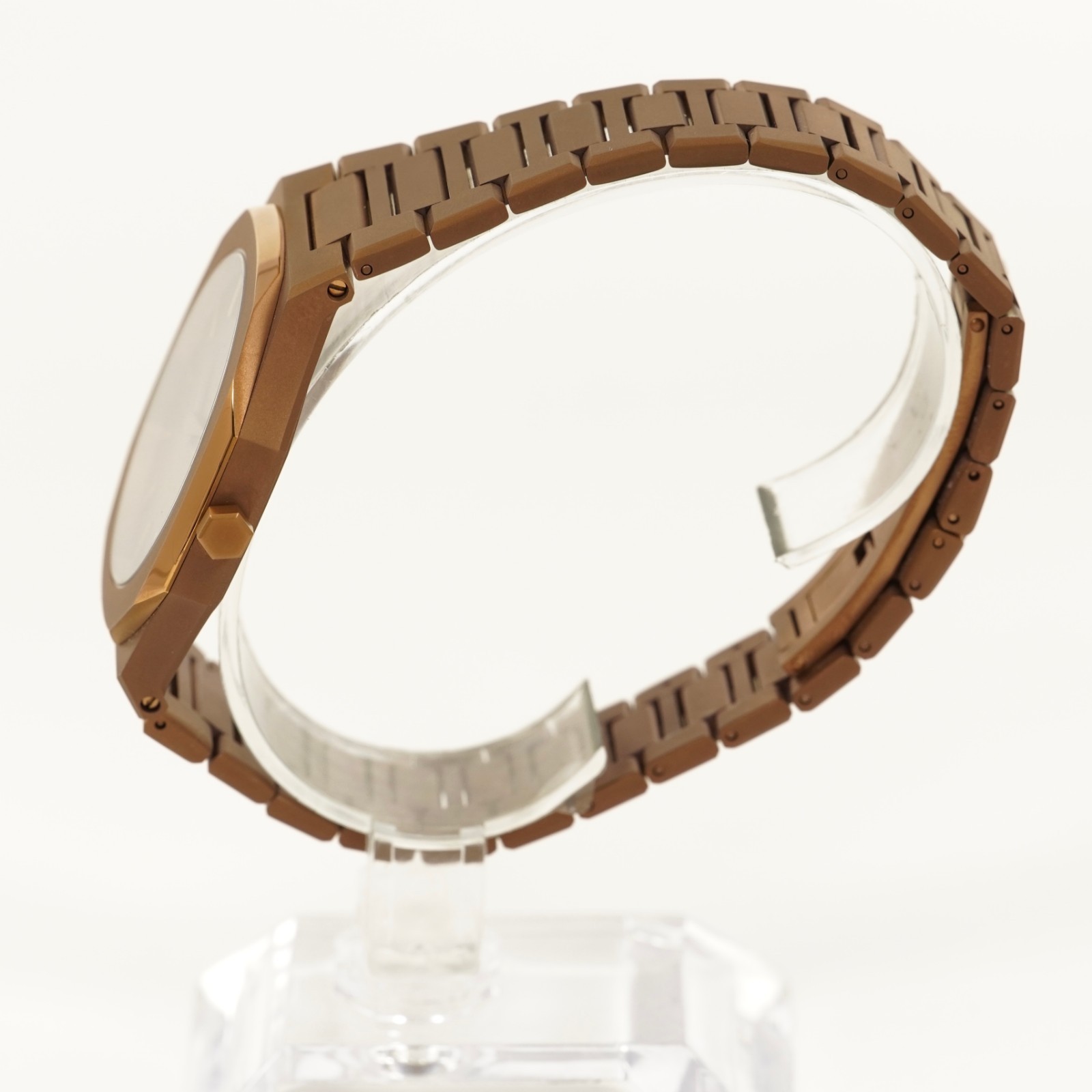 D1 Milano Chocolate Ultra Thin Bracelet Watch 40mm – D1-UTBJ10
