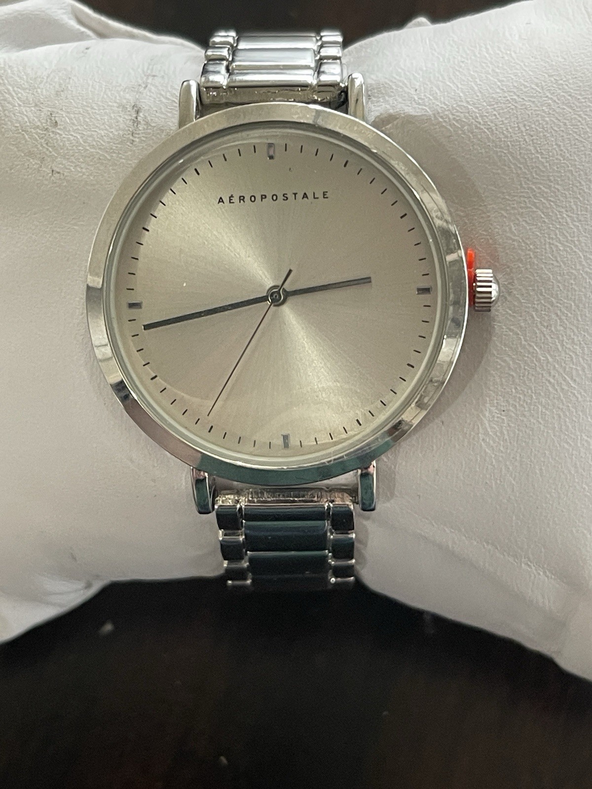 Aeropostale Women’s Watch Silver Stainless Steel Back 8/2018 Battery #LR626
