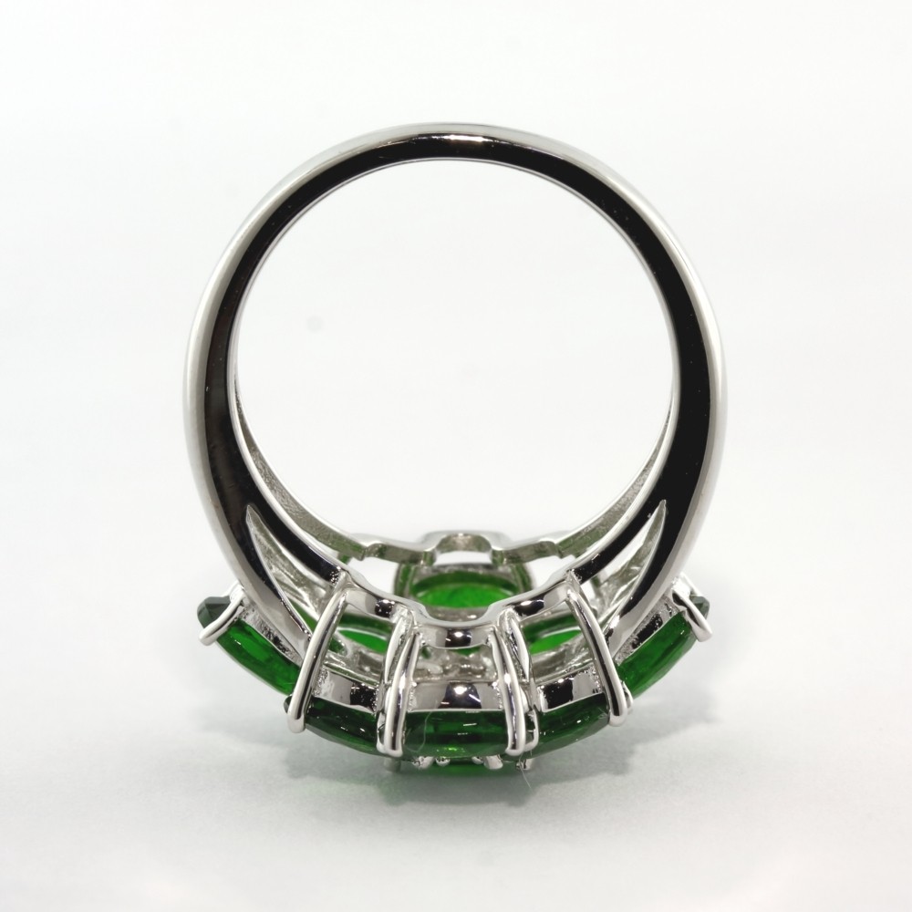 CHROME DIOPSIDE AND .925 SILVER RING, SIZE 8, QUALITY, 50% OFF SALE, J40