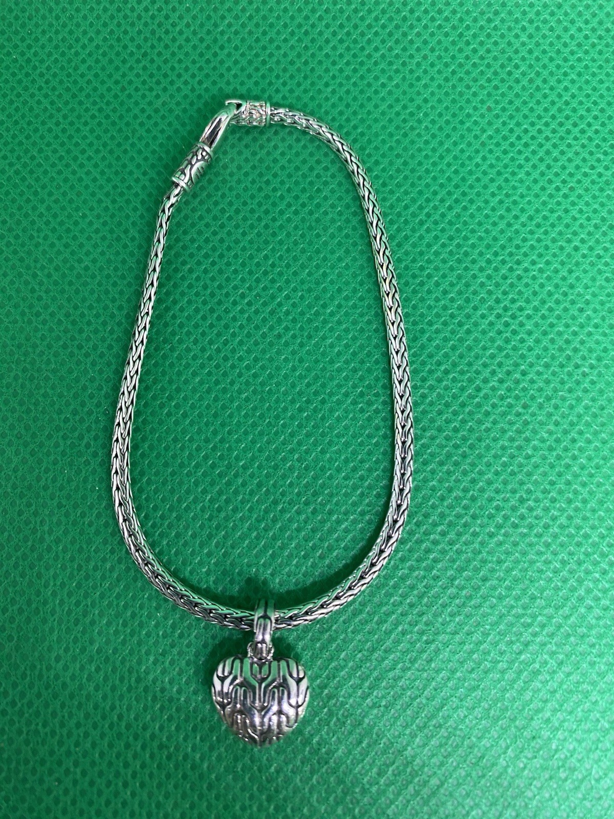 John Hardy Sterling Silver Diamond Heart Charm 2.5mm Wheat Weave Bracelet 7″