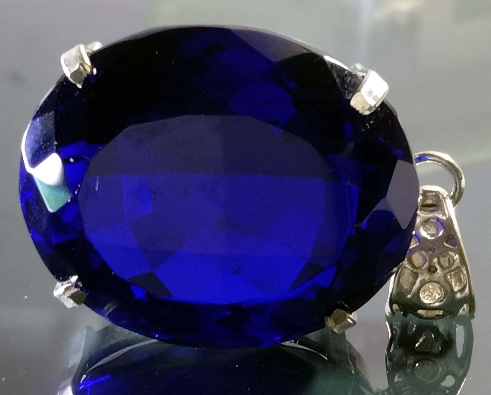 Royal Blue Topaz Oval Cut 115.25 Ct Pendant EGL Certified Natural Gemstone PD011