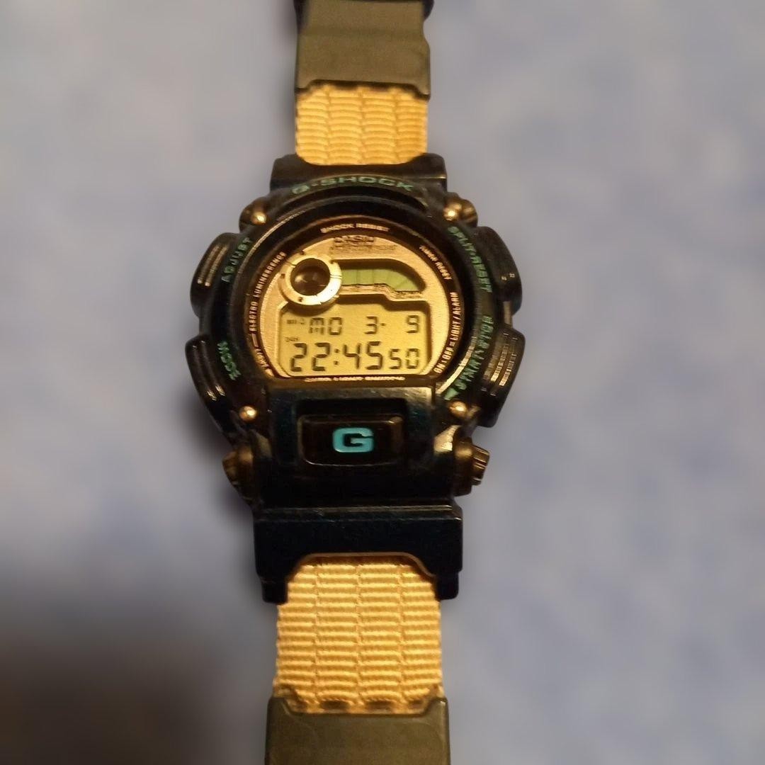 90s CASIO G-SHOCK DW-9000 Triple Crown Collaboration Item