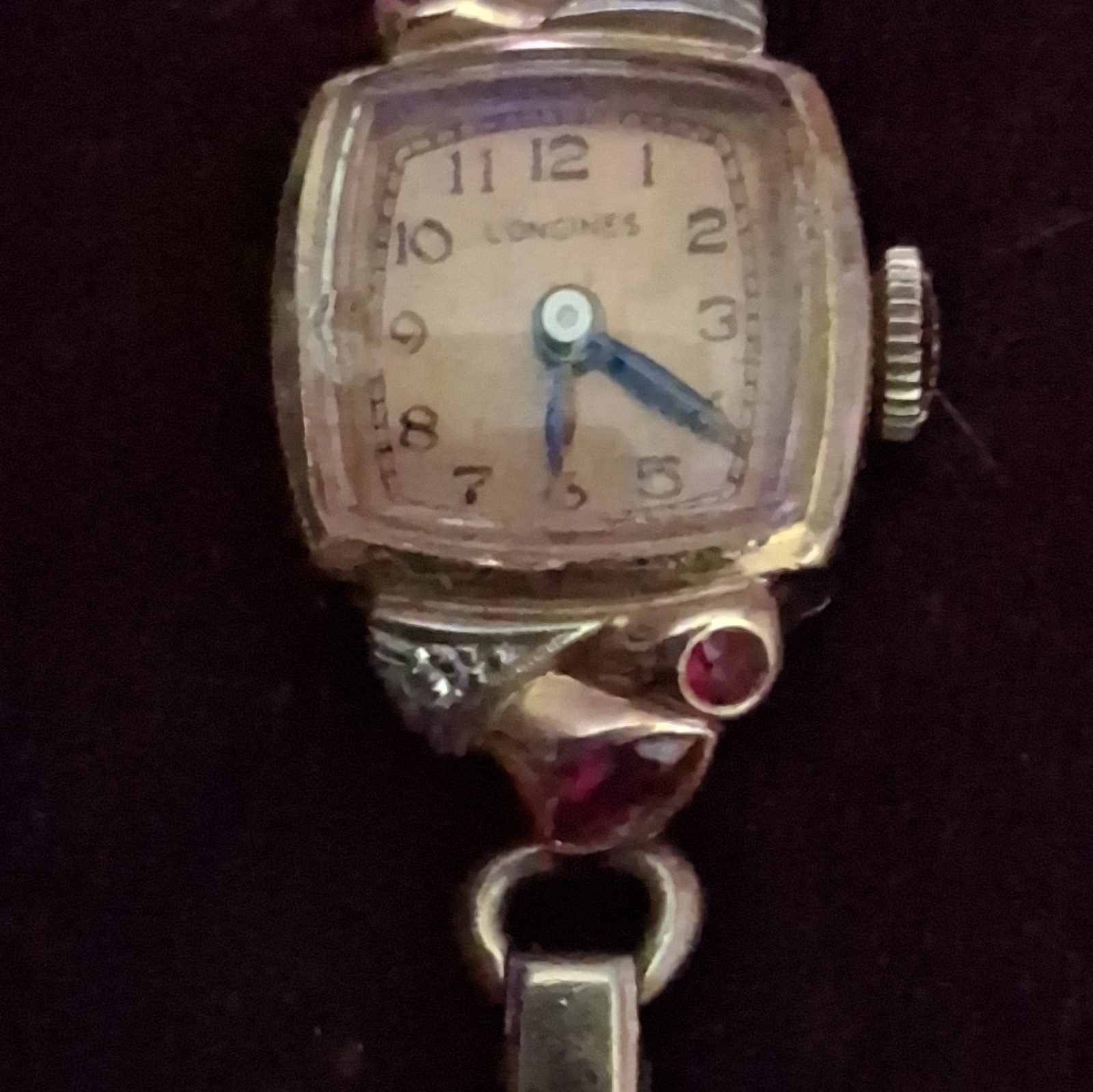 Longines Women’s Manual Mechanical Dress Watch Solid Gold Case