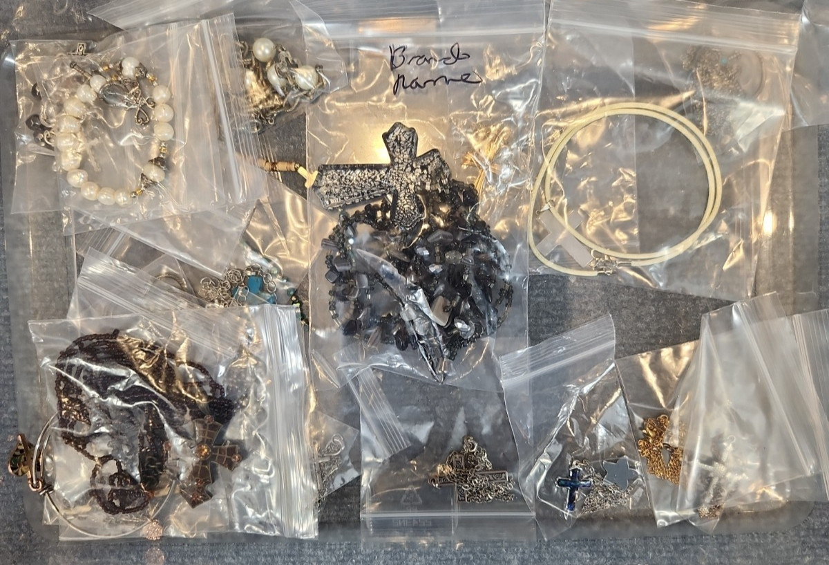 Jewelry Wearable Christian Collection 5 Lbs Lot # 712 See Description