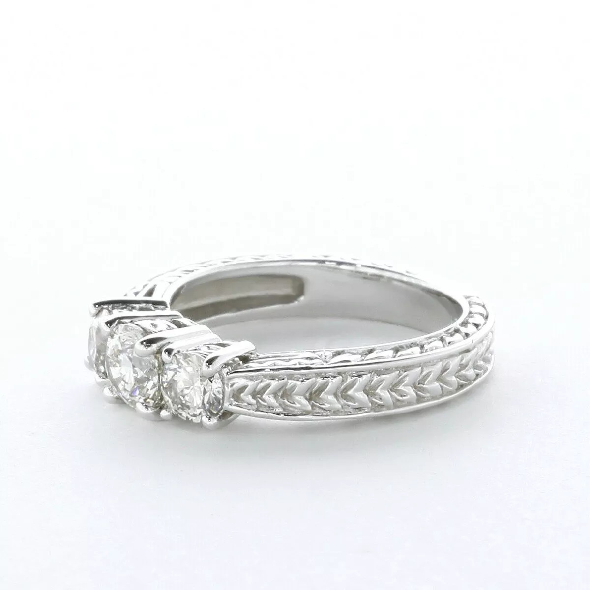 Three Stone Engagement Ring 18K Gold Vintage 1.26 CT Round Natural Diamond F SI1