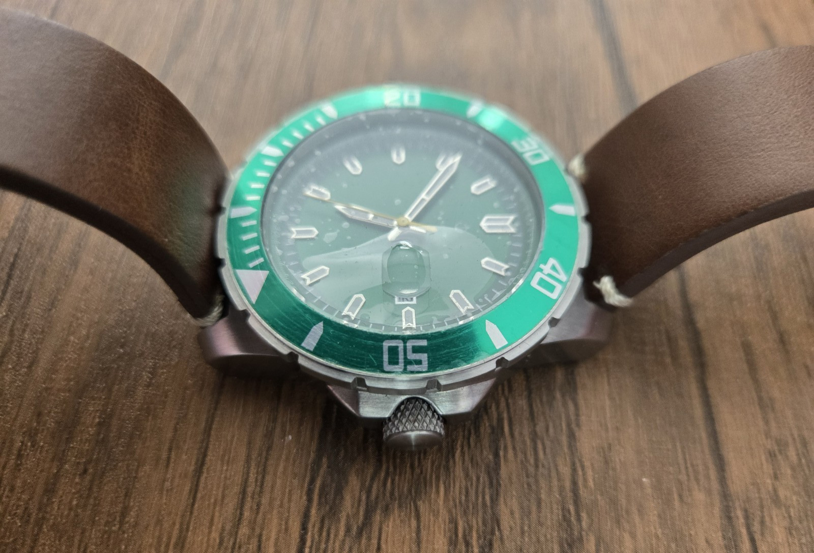 Nautis Dive Pro 200 Watch w Date 45 mm Green Bezel Dial Leather + AM Nylon Strap
