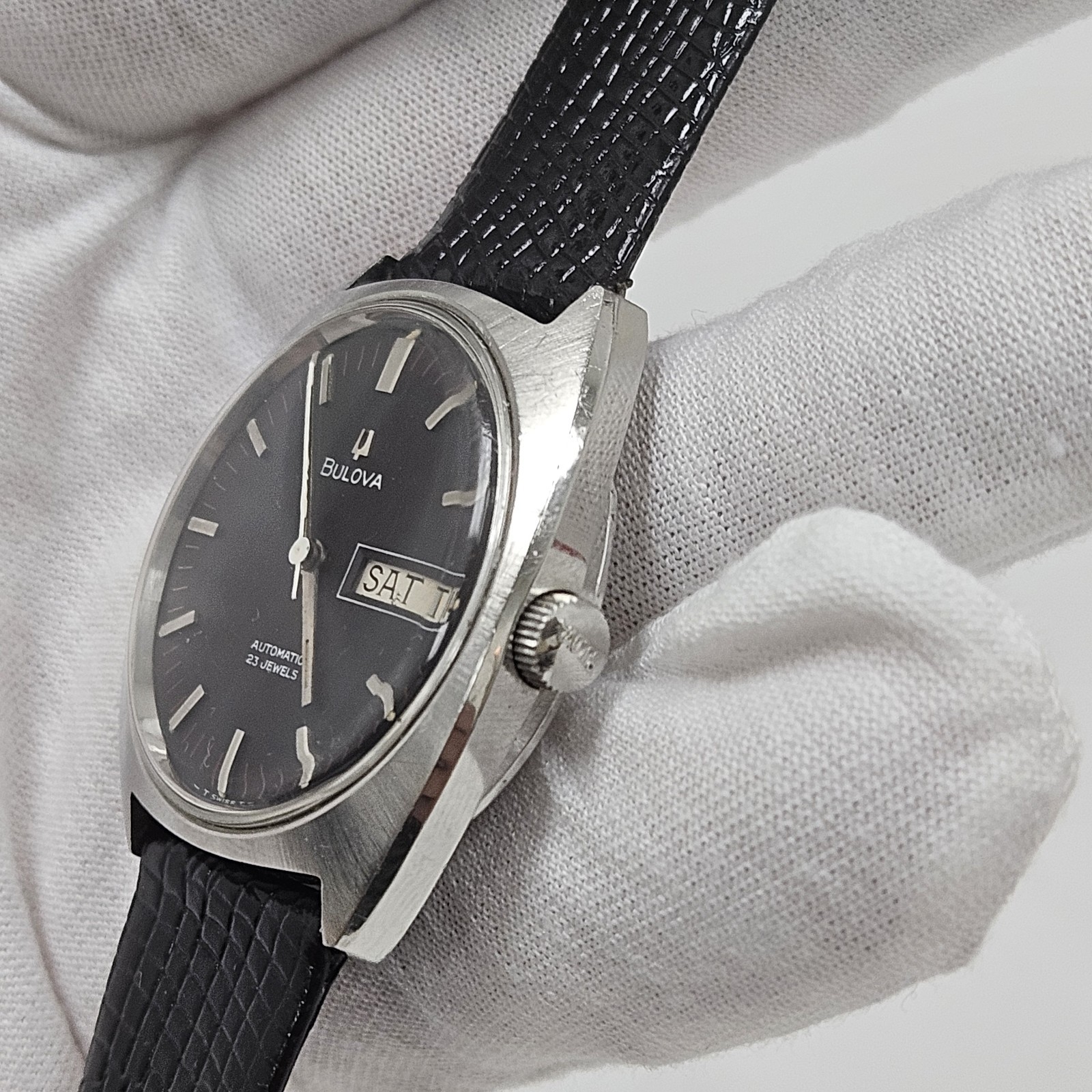 Vintage BULOVA Men’s Automatic Watch 23Jewels Day/date Black Dial Cal 11ANABC