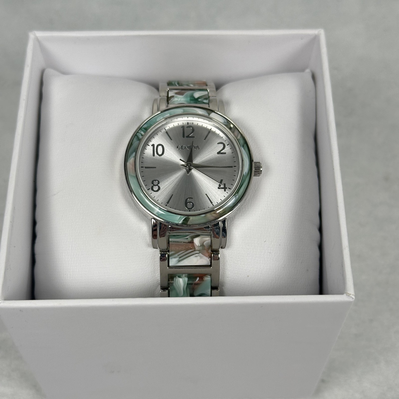 Geneva Watch Womens 34mm Silver Dial Green Bezel Marbled Bracelet Dress Formal